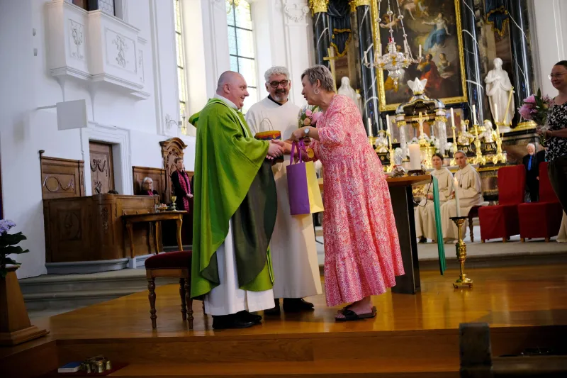 Abschiedsgottesdienst P.Andrzej/Urs Heini (Foto: Hildegard Camenzind) Abschiedsgottesdienst P.Andrzej/Urs Heini (Foto: Hildegard Camenzind)